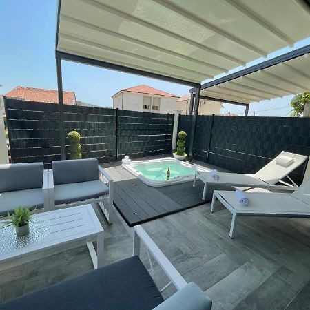 Sky garden Lägenhet Trogir Exteriör bild