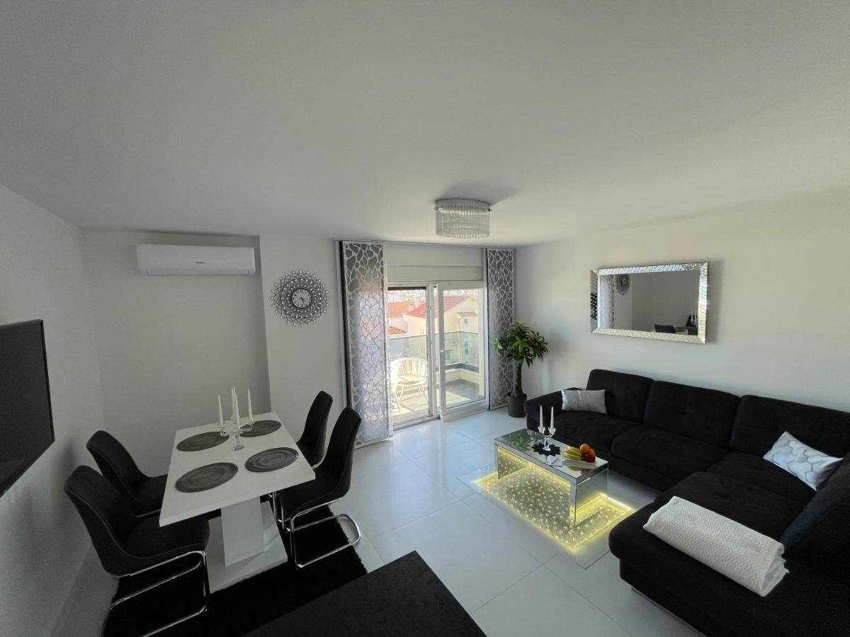 Sky garden Lägenhet Trogir Exteriör bild